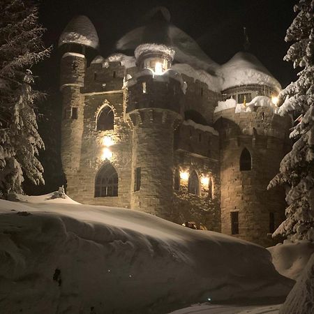 Schweitzer Castle Villa Sandpoint Dış mekan fotoğraf