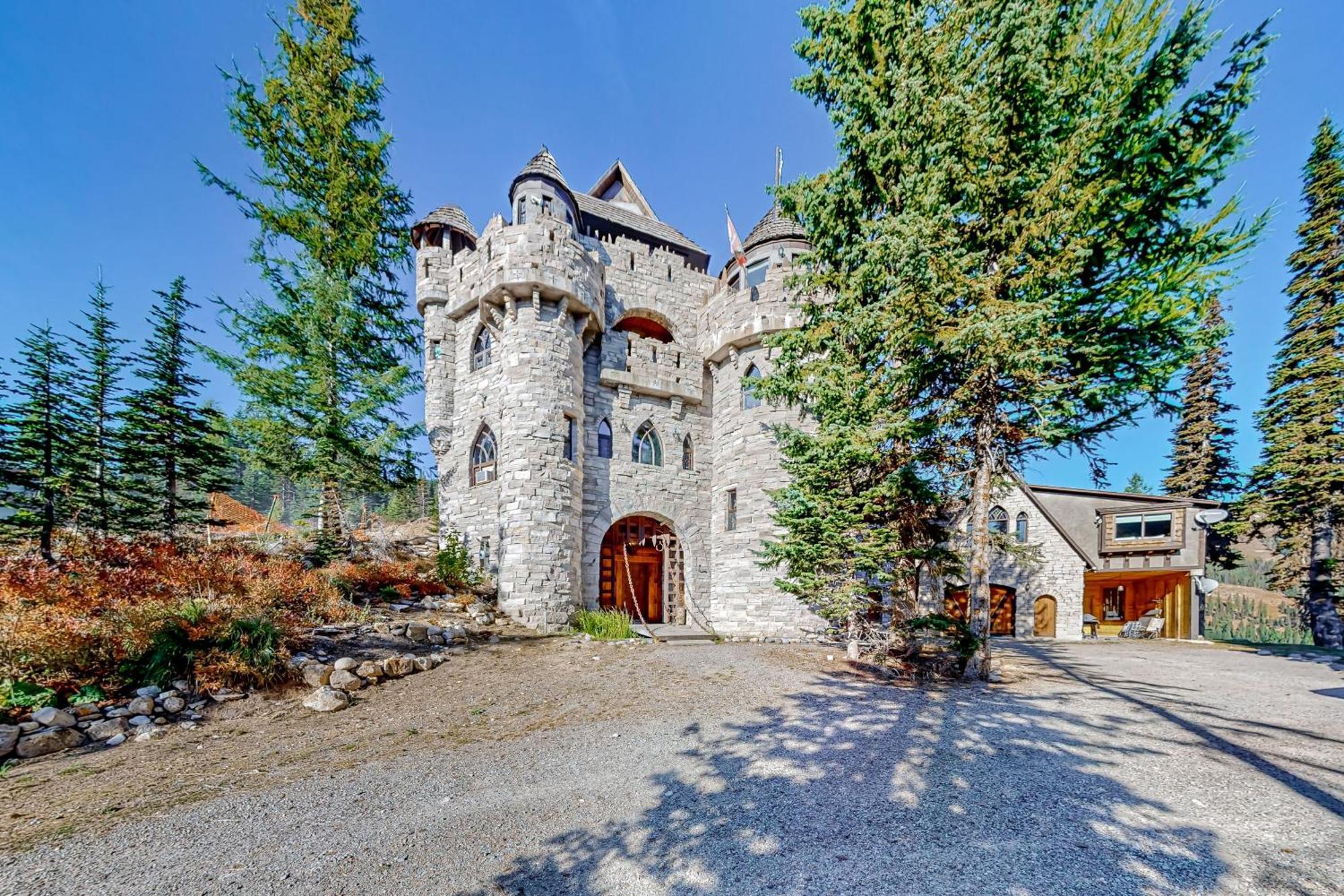 Schweitzer Castle Villa Sandpoint Dış mekan fotoğraf