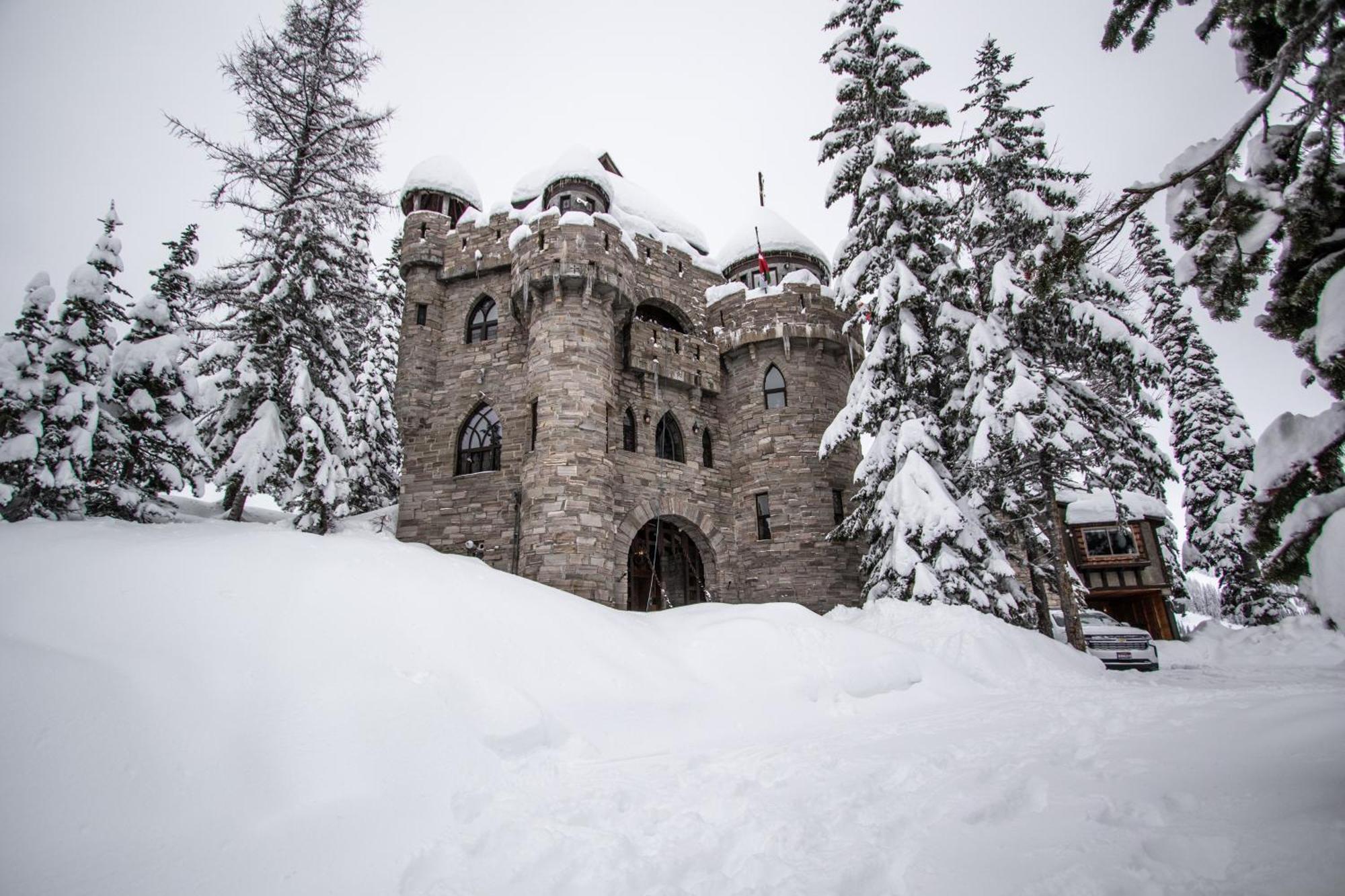 Schweitzer Castle Villa Sandpoint Dış mekan fotoğraf