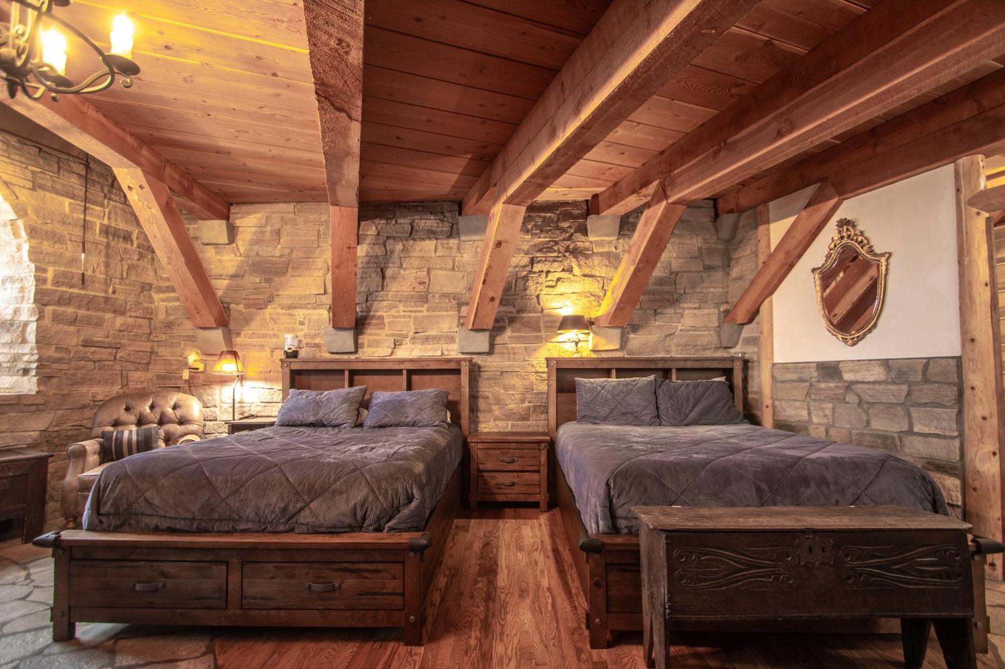 Schweitzer Castle Villa Sandpoint Dış mekan fotoğraf