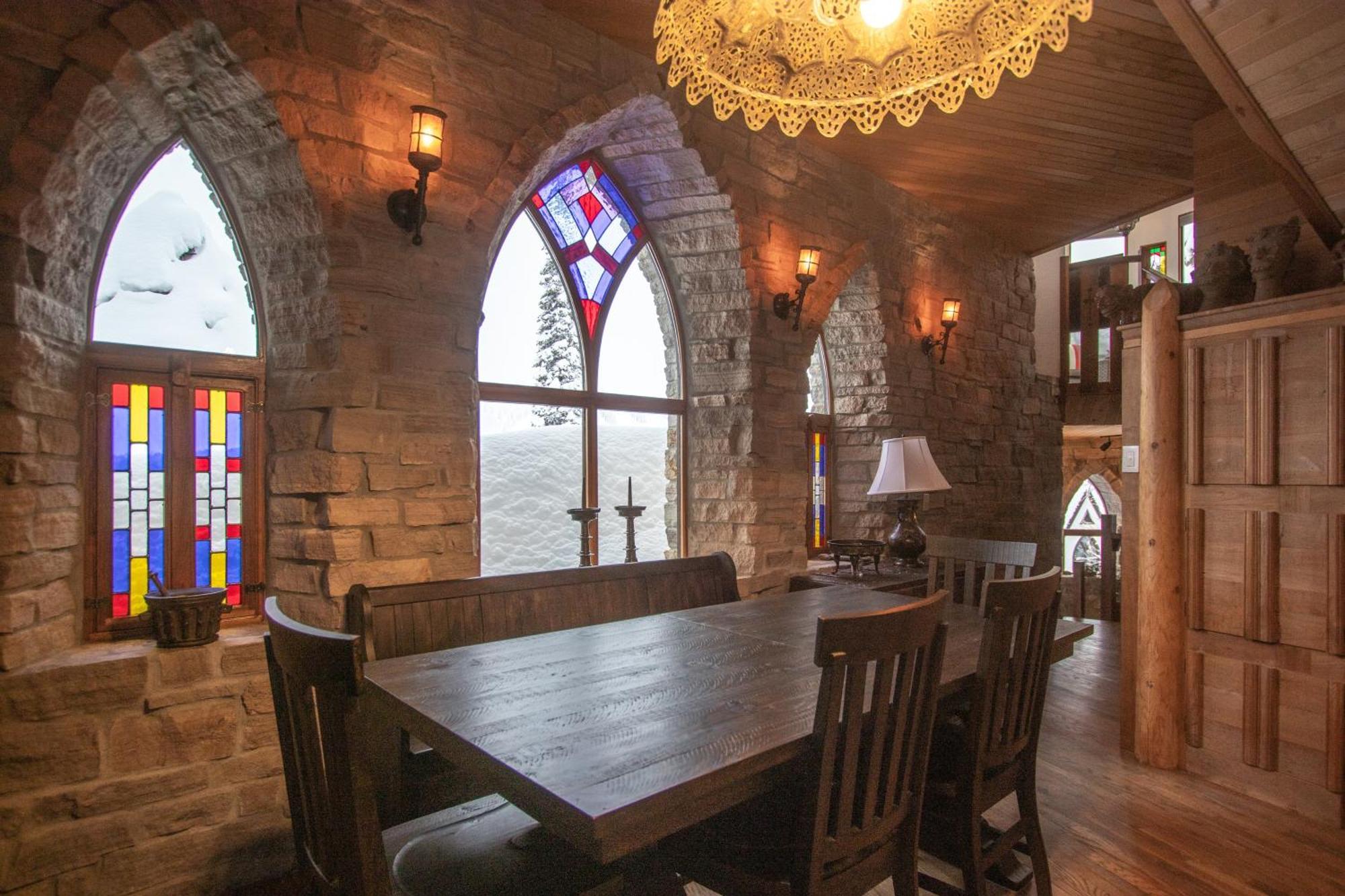 Schweitzer Castle Villa Sandpoint Dış mekan fotoğraf