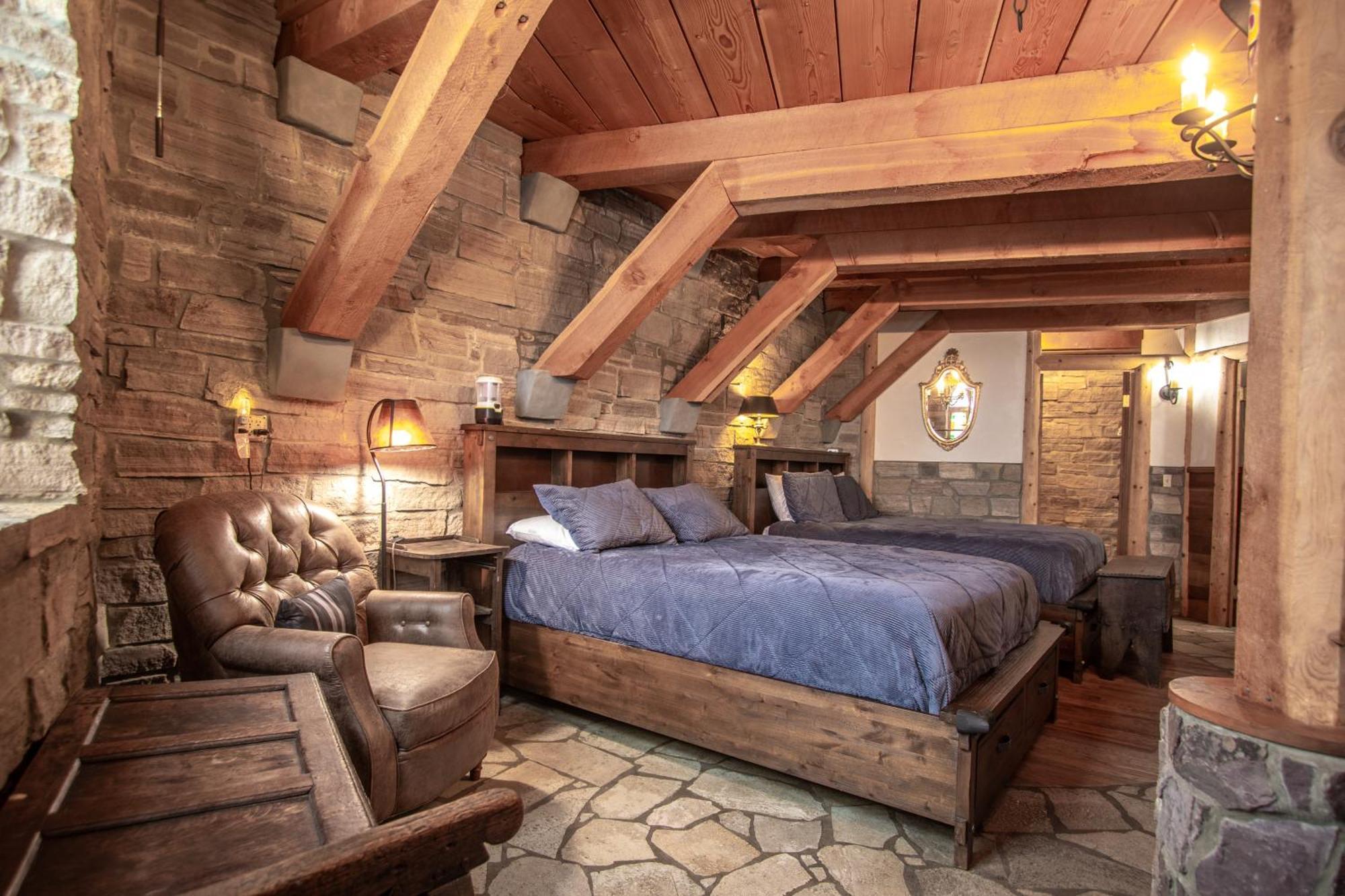 Schweitzer Castle Villa Sandpoint Dış mekan fotoğraf