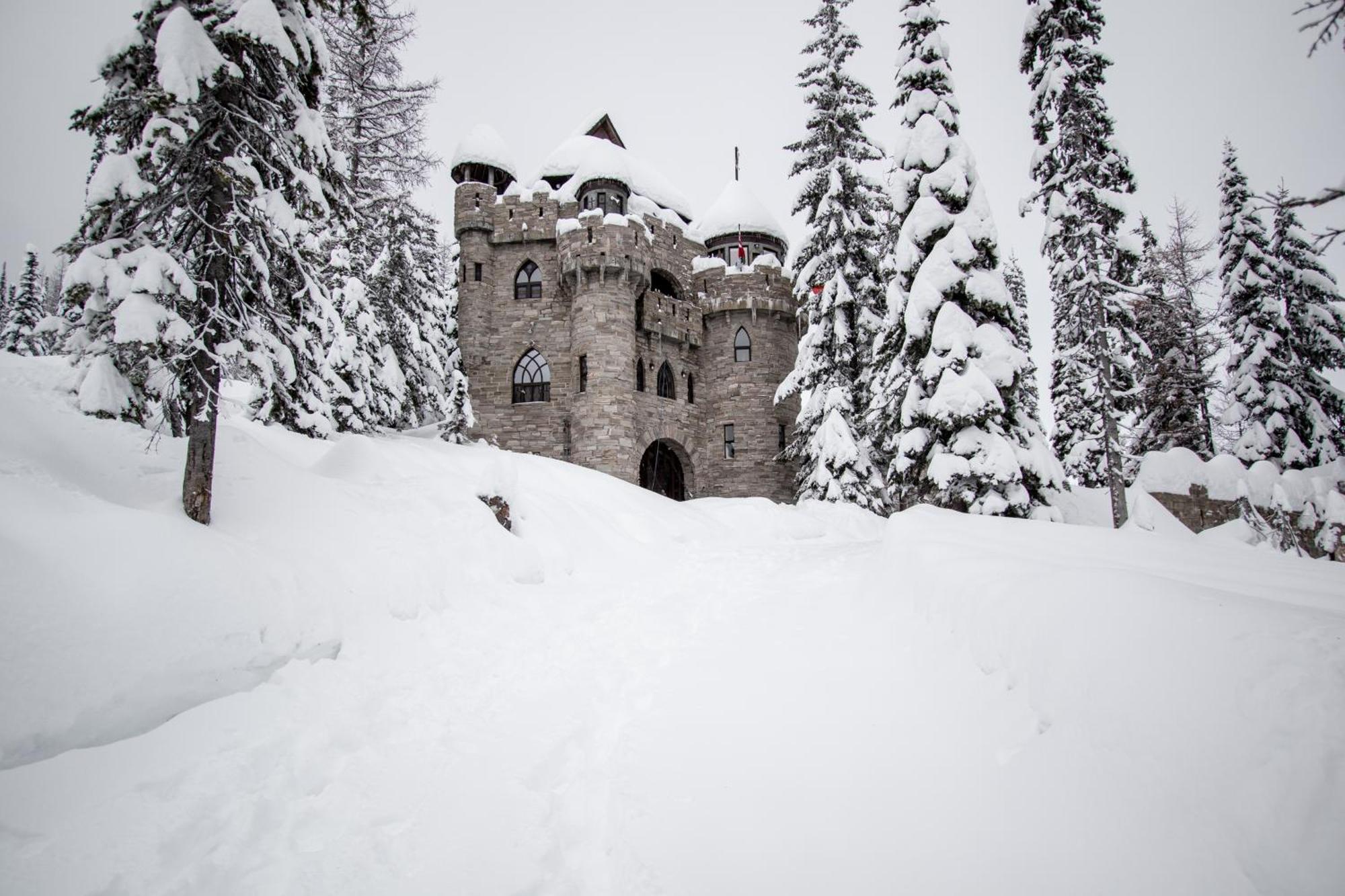 Schweitzer Castle Villa Sandpoint Dış mekan fotoğraf