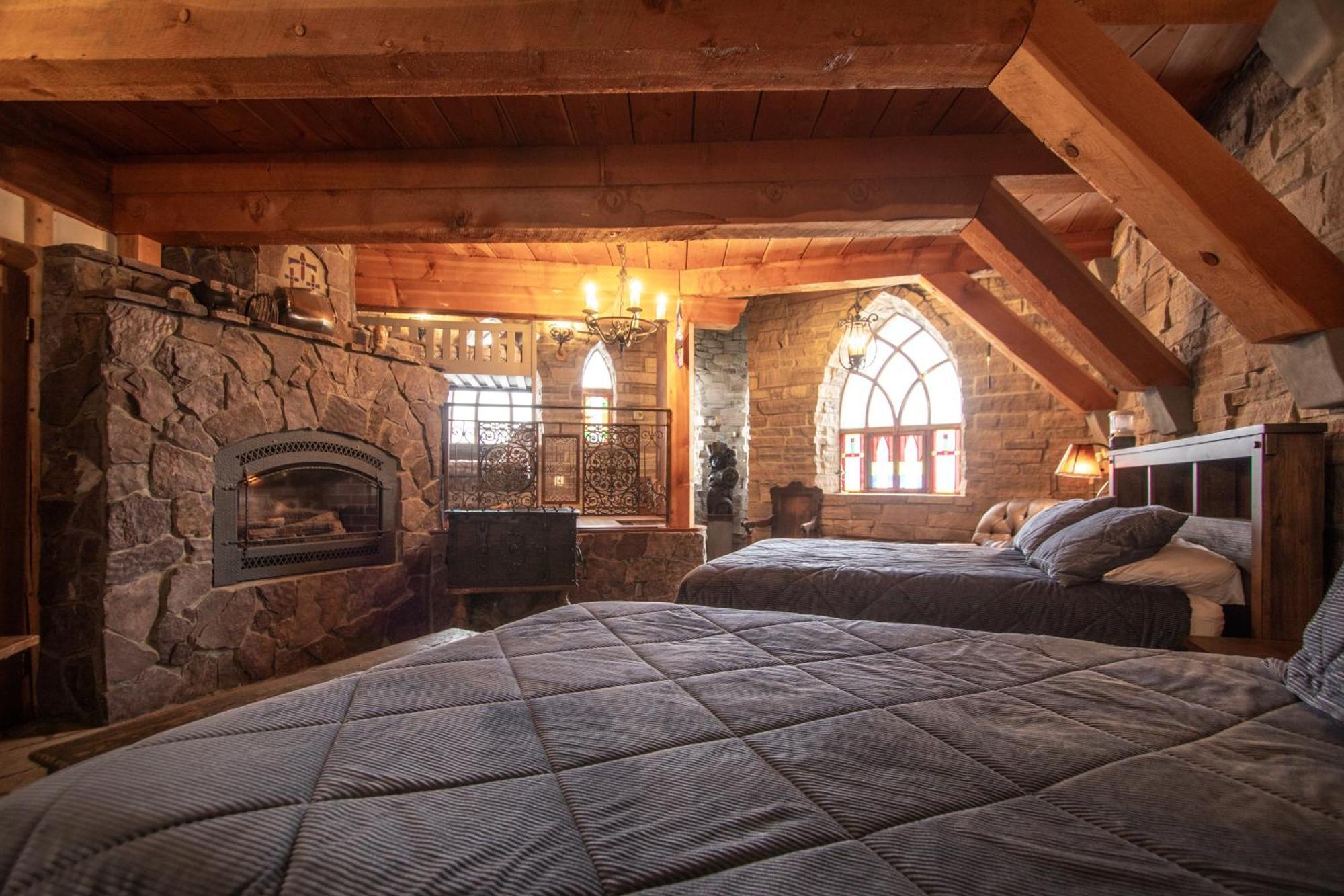 Schweitzer Castle Villa Sandpoint Dış mekan fotoğraf