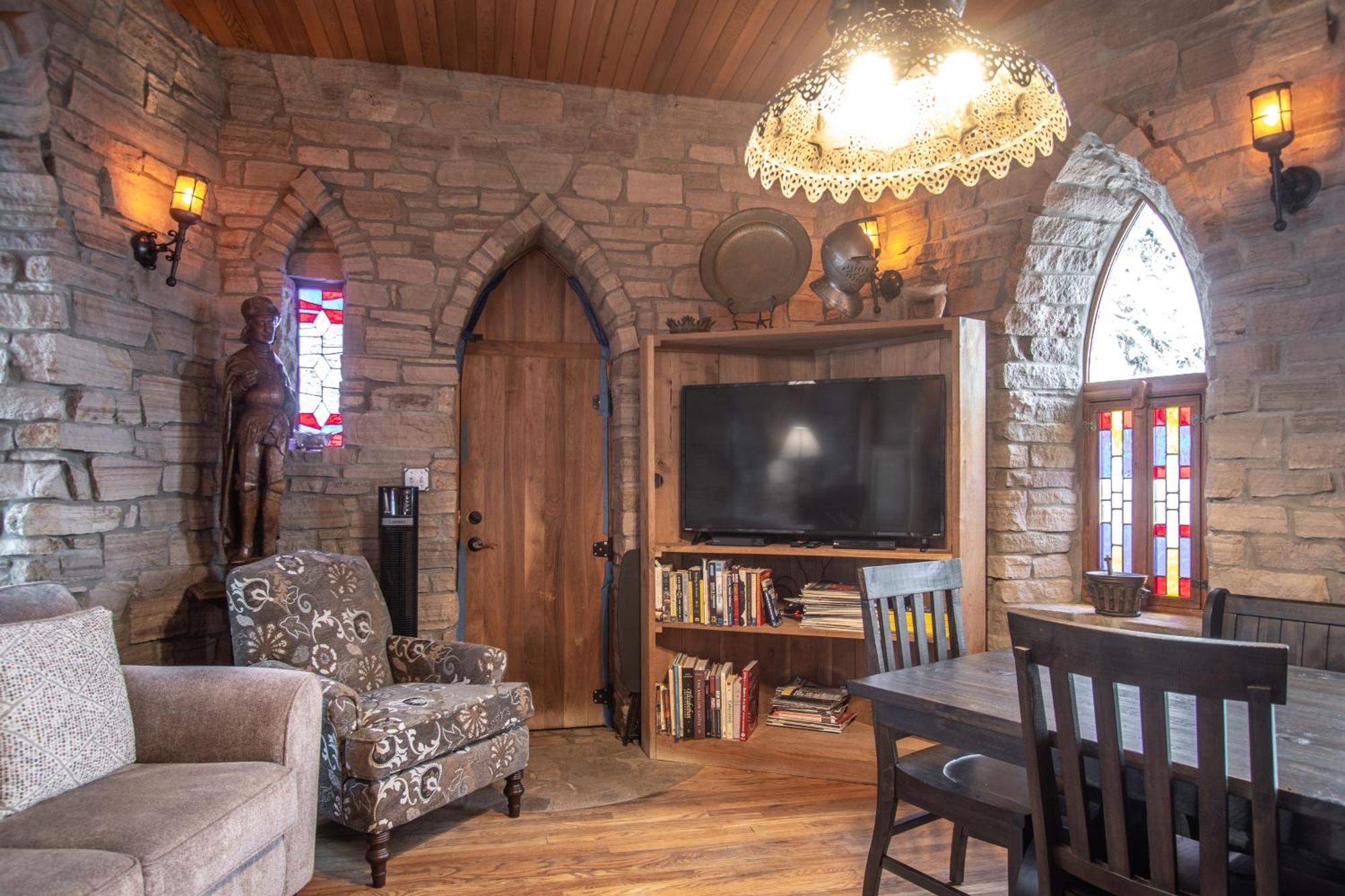 Schweitzer Castle Villa Sandpoint Dış mekan fotoğraf