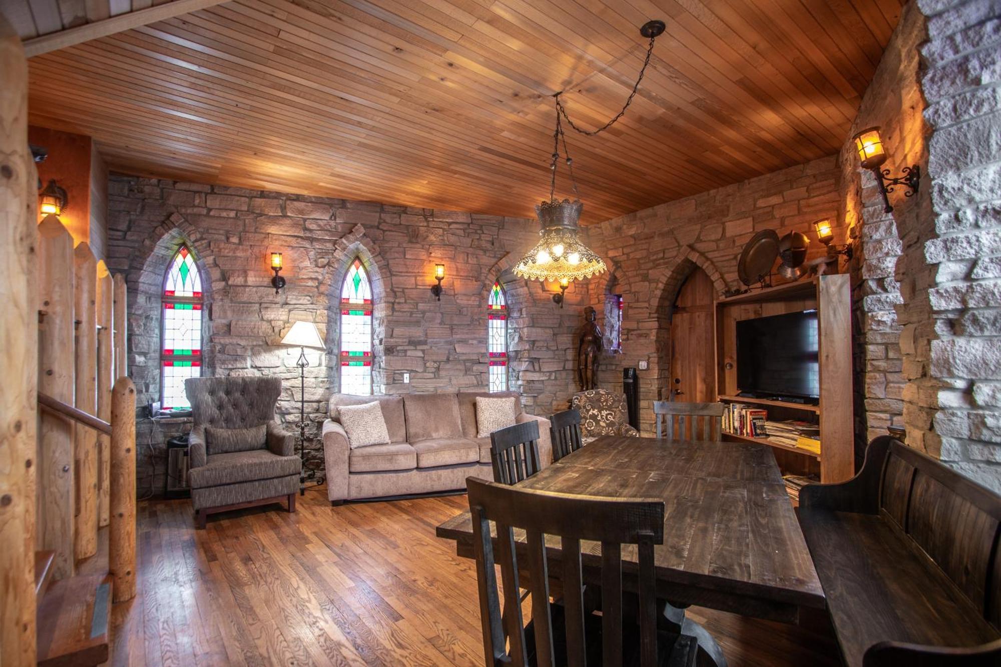 Schweitzer Castle Villa Sandpoint Dış mekan fotoğraf