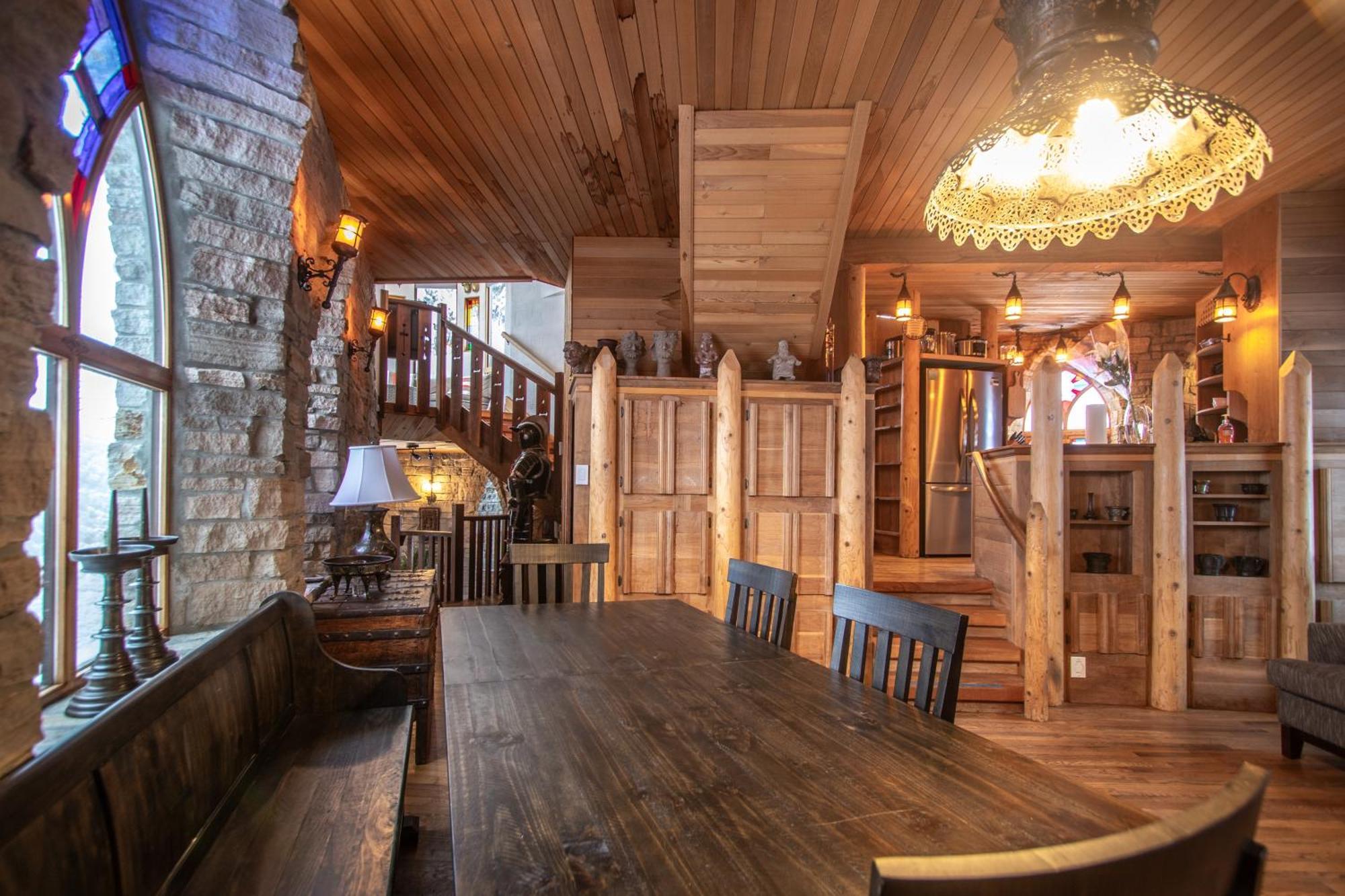 Schweitzer Castle Villa Sandpoint Dış mekan fotoğraf